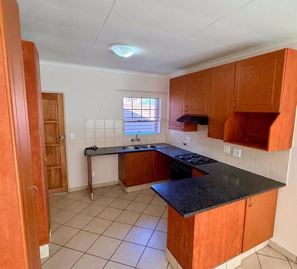 Listing number: P24-117361539, Image number: 2