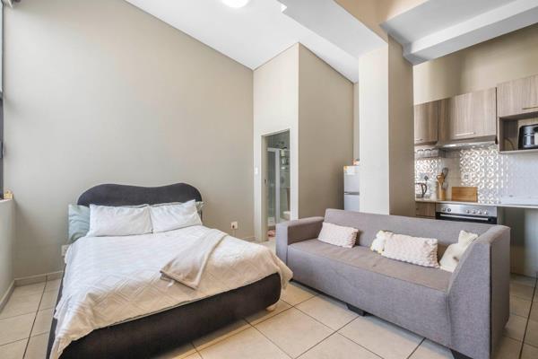 This stylish studio apartment offers a comfortable and practical living space, making it an excellent choice for first time buyers ...