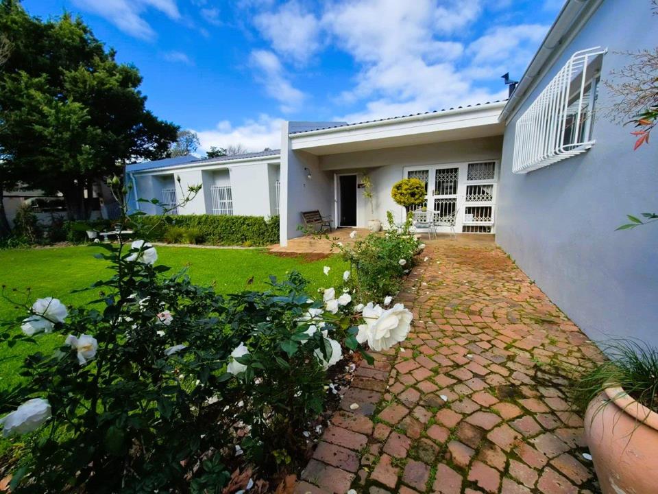 Listing number: P24-117362058, Image number: 1