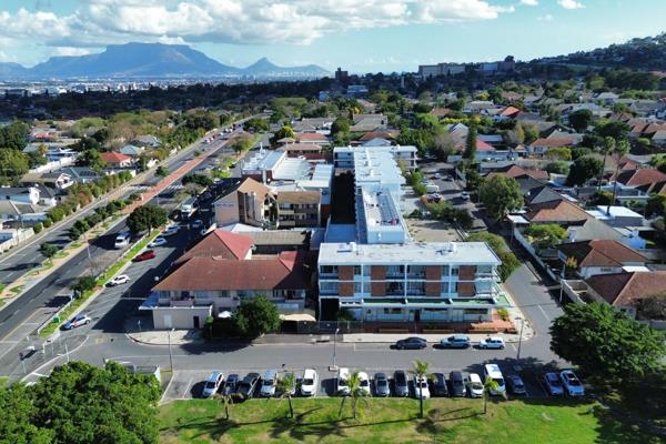This 748m² ground-floor commercial unit is for sale in Ramirhof, Boston, offering ...