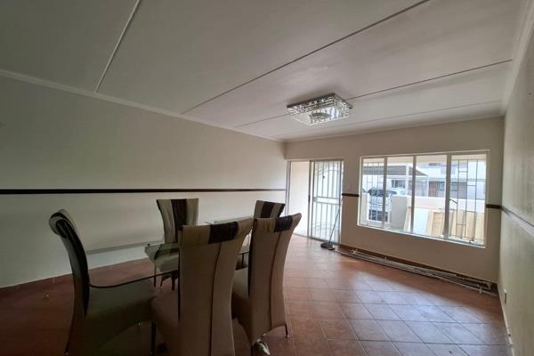 This spacious 2 bedroom, 2 bathroom unit offers comfortable and secure living. The main bedroom features an ensuite bathroom, and the ...