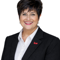 Agent profile for Adri Lambrechts