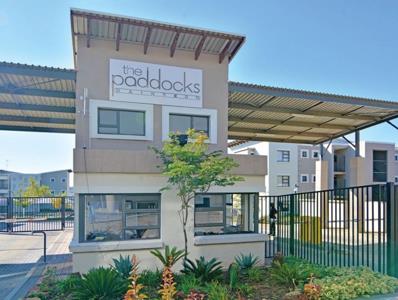 R 650 000