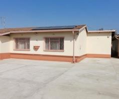 House for sale in Dewald Hattingh Park