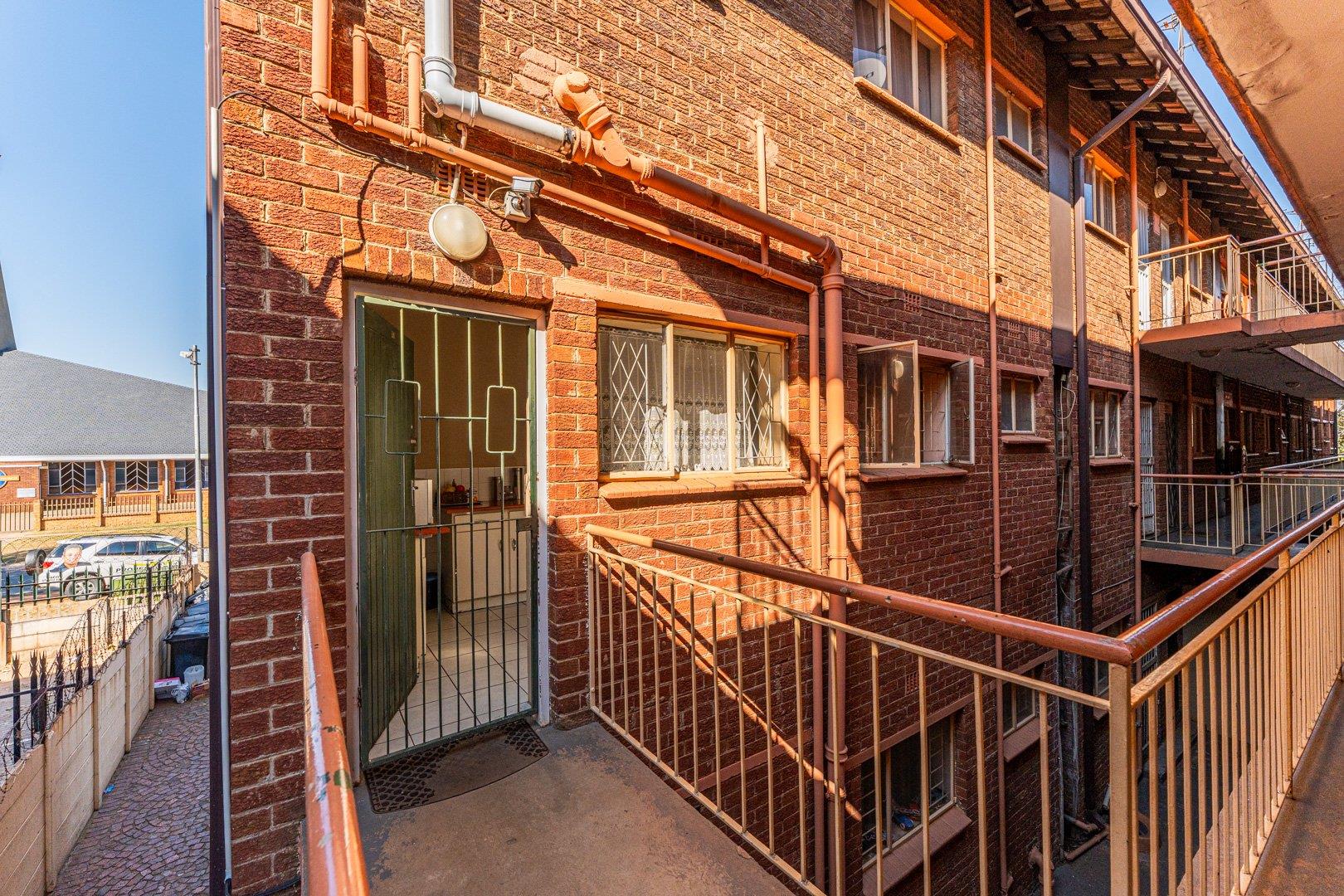 Property for Sale in Witpoortjie, Roodepoort