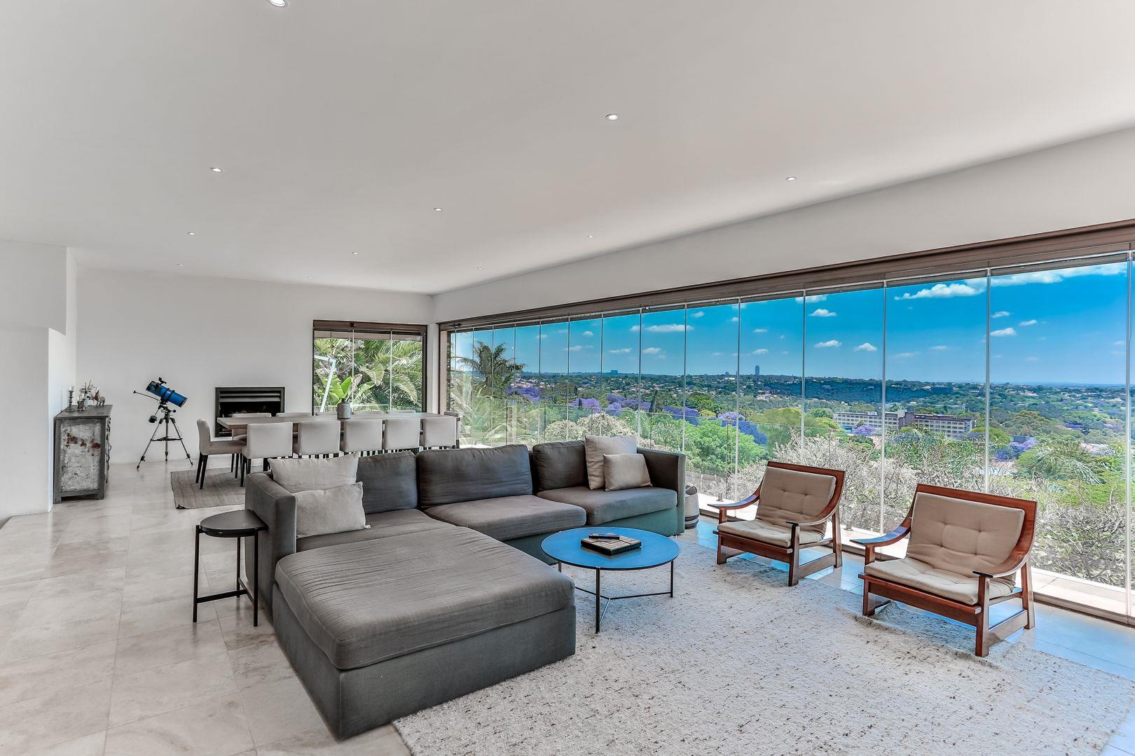 5 Bedroom House for sale in Linksfield Ridge - P24-117332894
