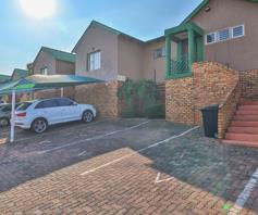 Townhouse for sale in Winchester Hills