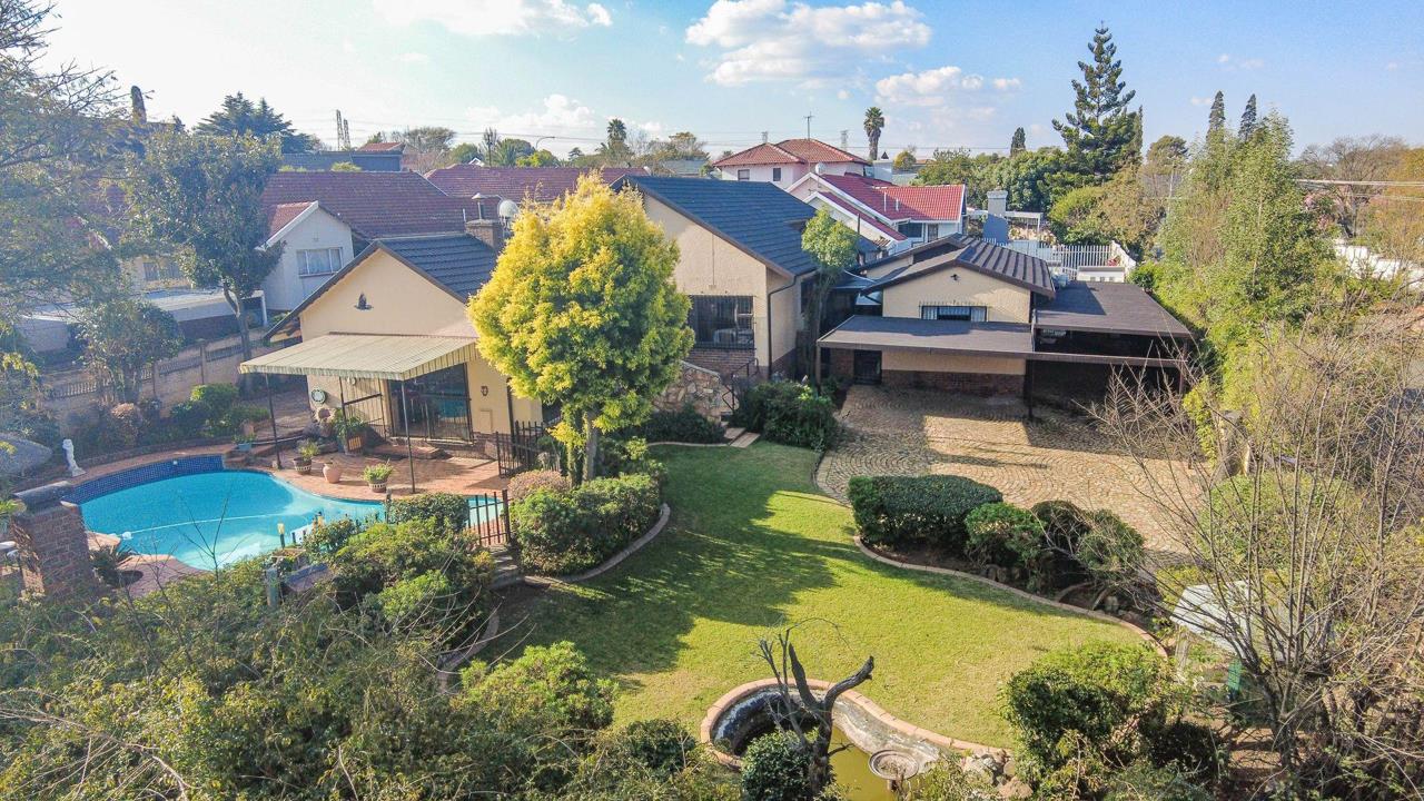 Listing number: P24-117369841, Image number: 1