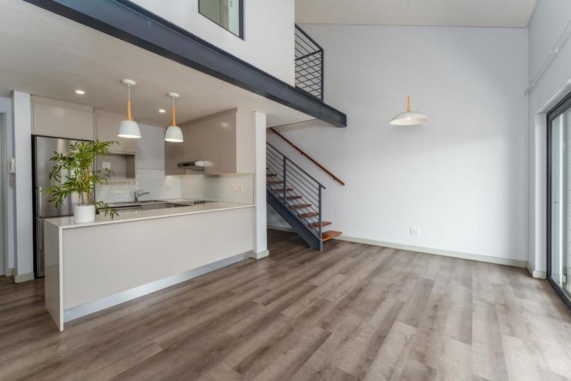 Listing number: P24-117371309, Image number: 2