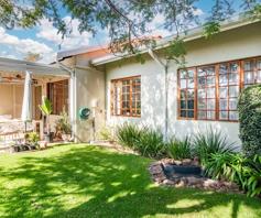 Townhouse for sale in Douglasdale