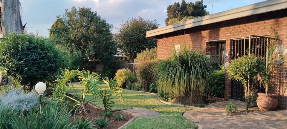 Listing number: P24-117371583, Image number: 2