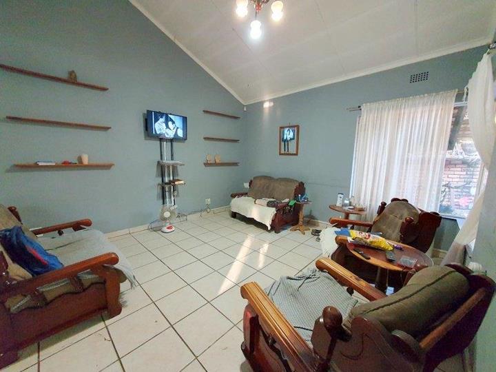 Listing number: P24-117371587, Image number: 3