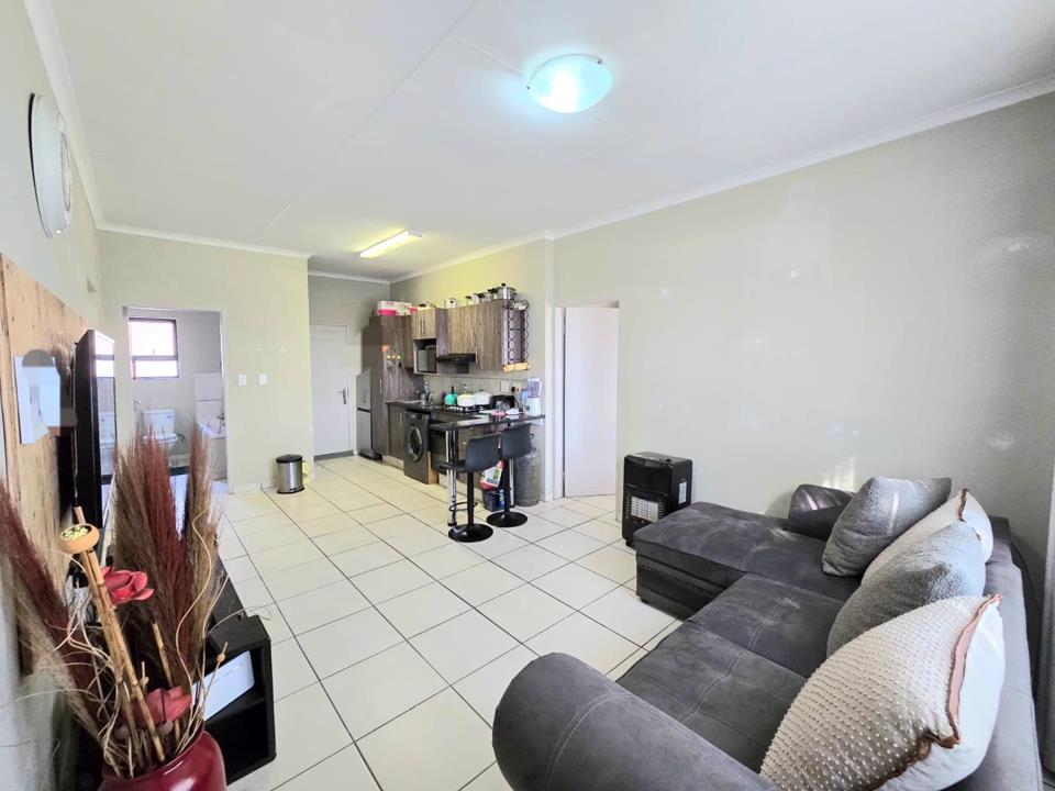 Listing number: P24-117371748, Image number: 1