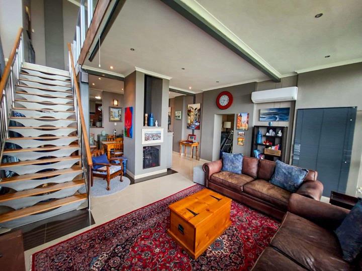 Listing number: P24-117376356, Image number: 2