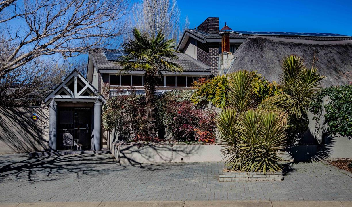 Listing number: P24-117381916, Image number: 1