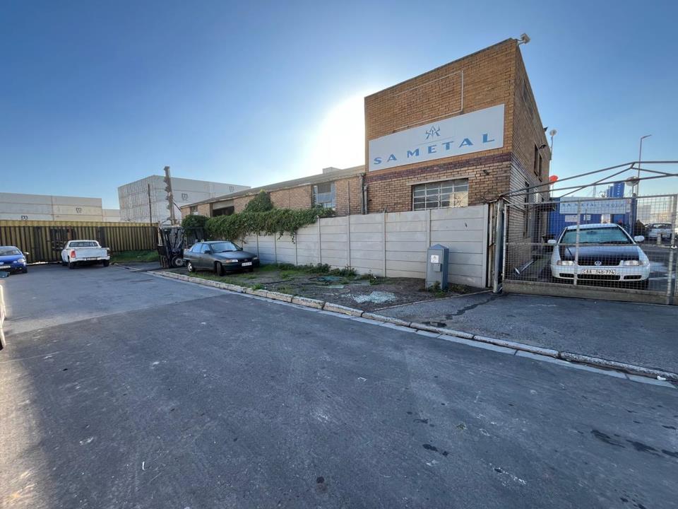 Listing number: P24-117382111, Image number: 1