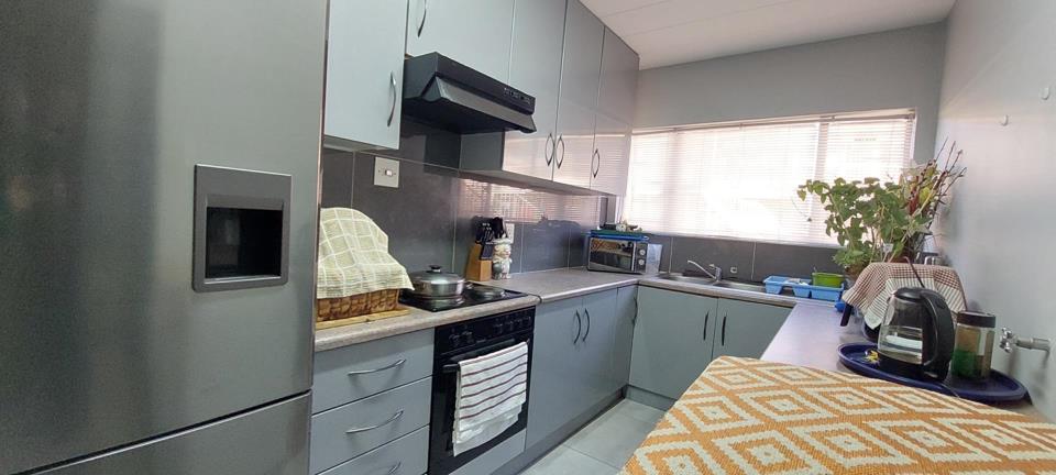 Listing number: P24-117382445, Image number: 3