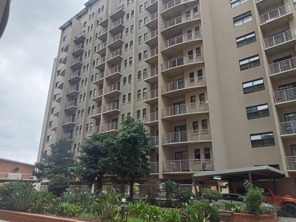 Listing number: P24-117382967, Image number: 1