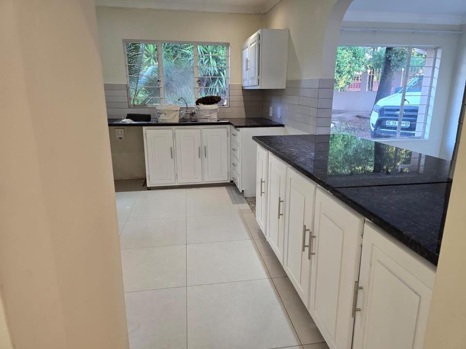 Listing number: P24-117382969, Image number: 1