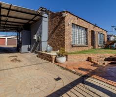 House for sale in Geduld Ext 2