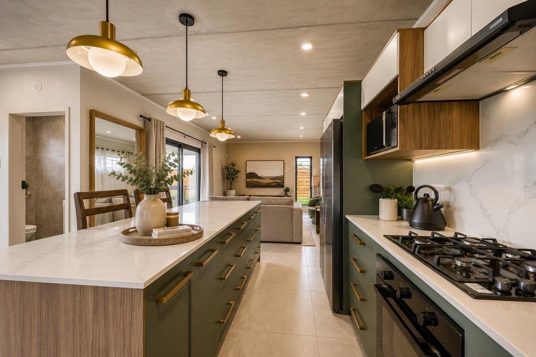 Listing number: P24-117382979, Image number: 1, Kitchen  