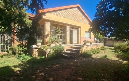5 Bedroom House for sale in Oudorp