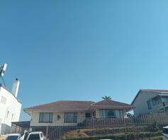 House for sale in Glenmore