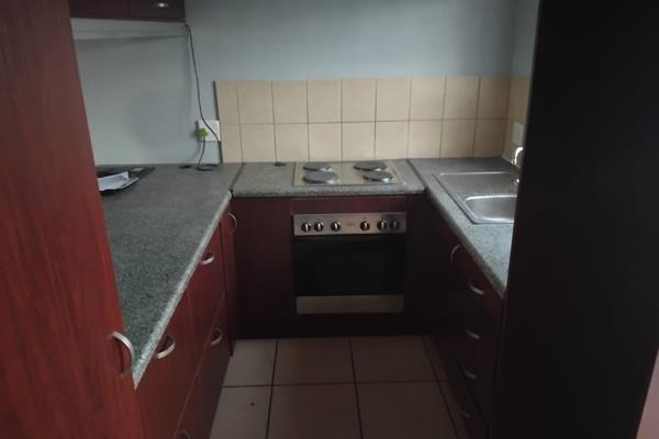 Cosy 2-Bedroom First Floor Apartment in Brentwood Park
 Welcome to your new home in the heart of Brentwood Park, Benoni! This charming ...