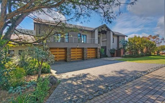 5 Bedroom House for sale in Waterfall Country Estate