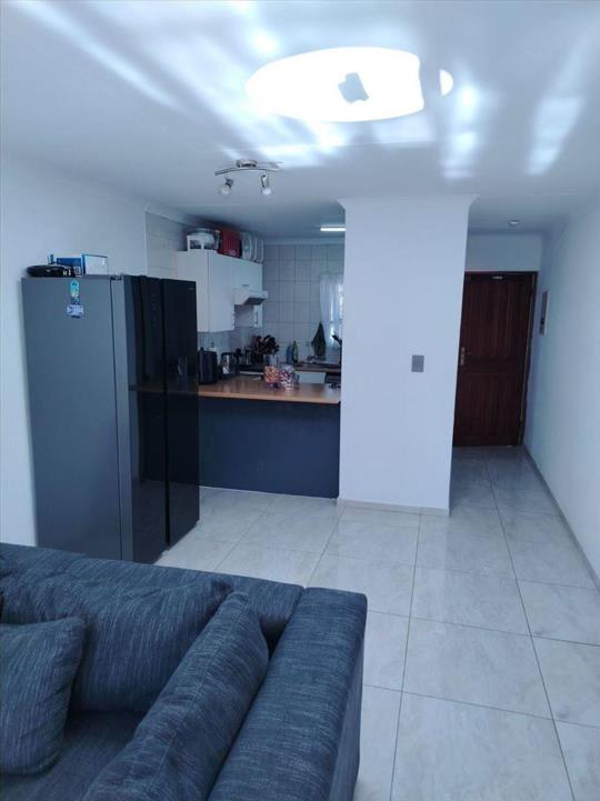 Listing number: P24-117385781, Image number: 3