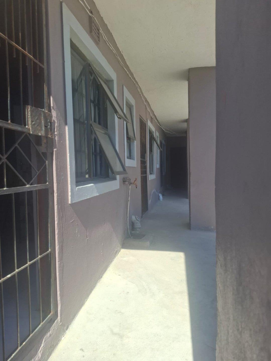 Photo of 11 Bedroom Apartment / flat for sale in Joe Slovo