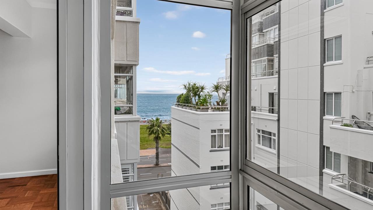 Listing number: P24-117384412, Image number: 1, Image