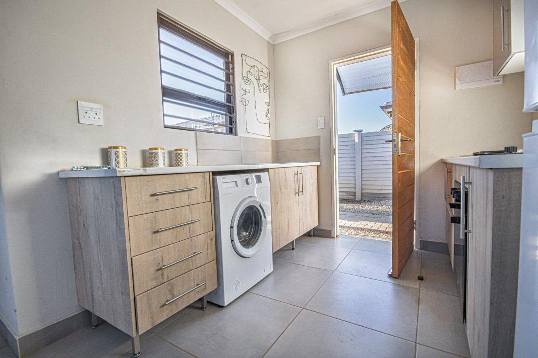 Listing number: P24-117737718, Image number: 1