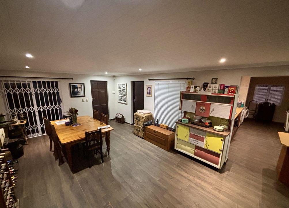 Listing number: P24-117391402, Image number: 1, Image