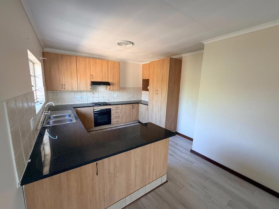 Listing number: P24-117392397, Image number: 1