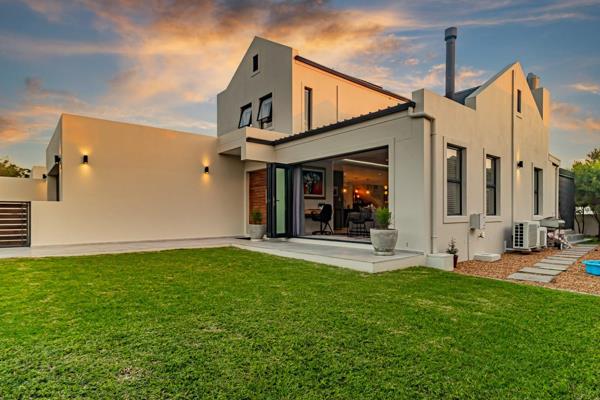 EXCLUSIVE SOLE MANDATE PRESENTED BY TEAM JUAN COMBRINCK 



This well maintained ...