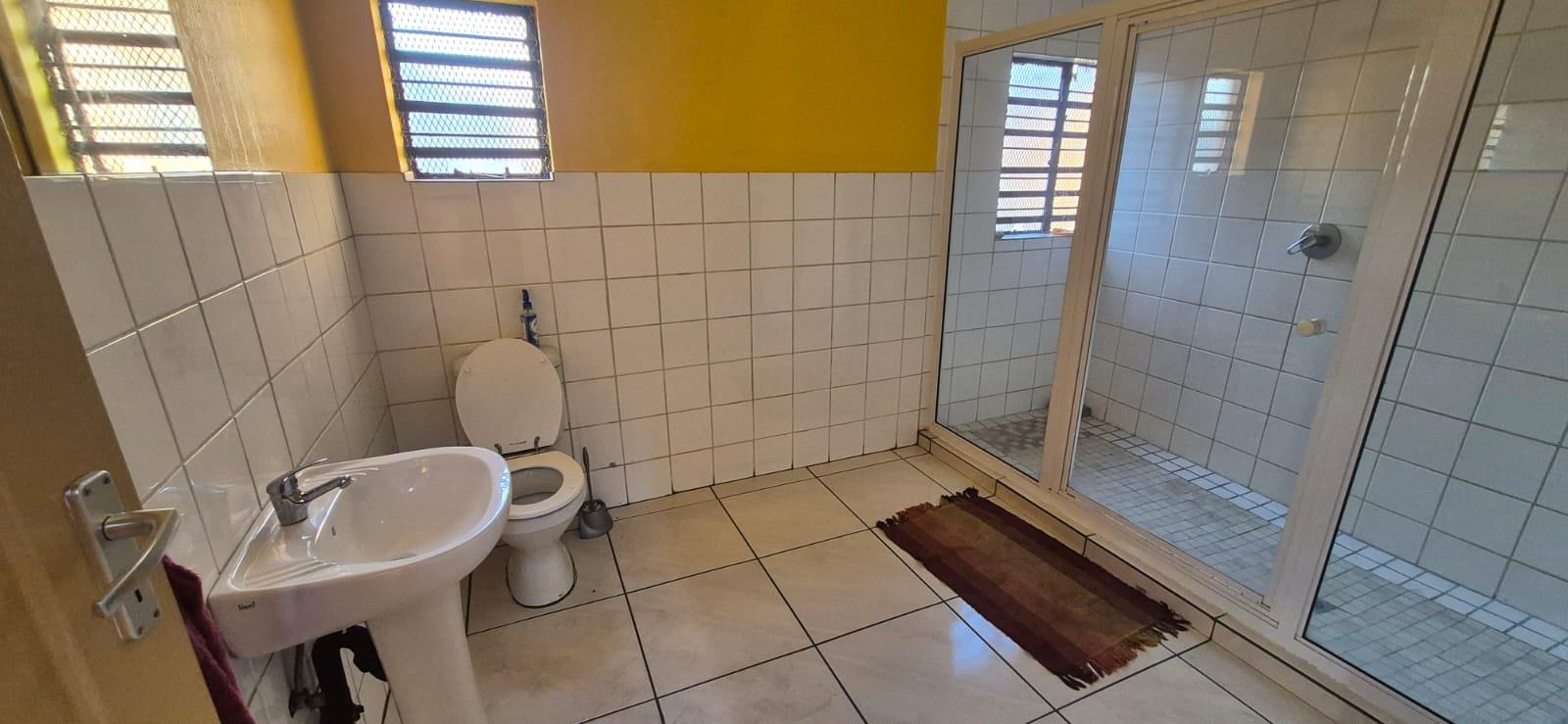 Commercial Property to Rent in Witbank Central