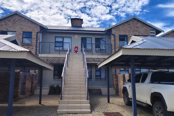 Montague - 2 Bedroom 1 Bathroom units located in one of the many Tuscany Ridge Green spaces.

Enjoy the benefit of a Security Estate ...