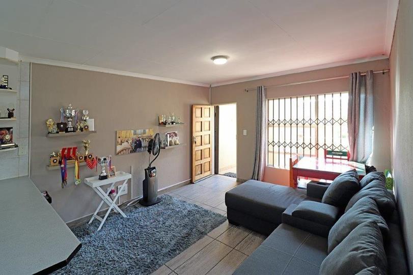 Listing number: P24-117397193, Image number: 3, Image