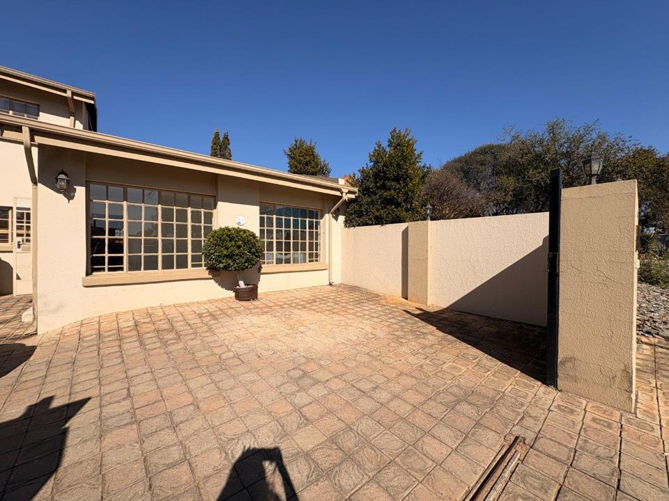 Listing number: P24-117399381, Image number: 1