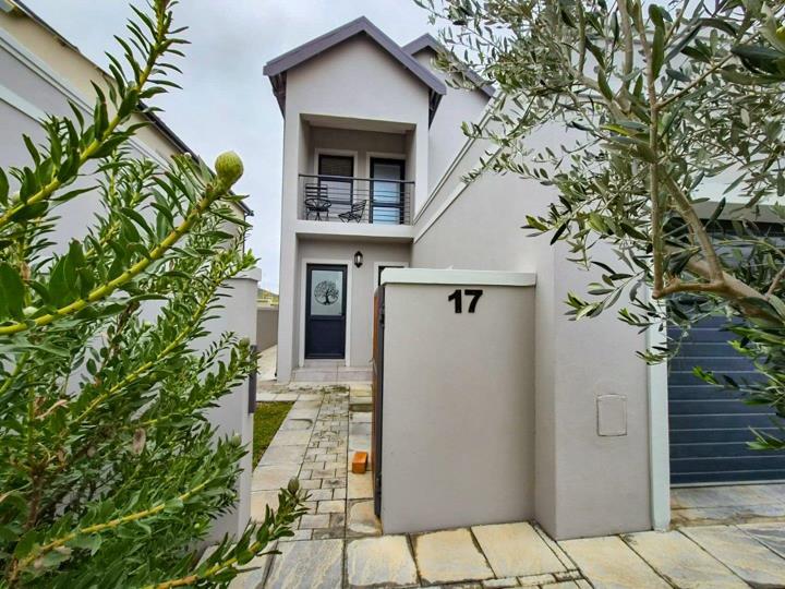 Listing number: P24-117399730, Image number: 2
