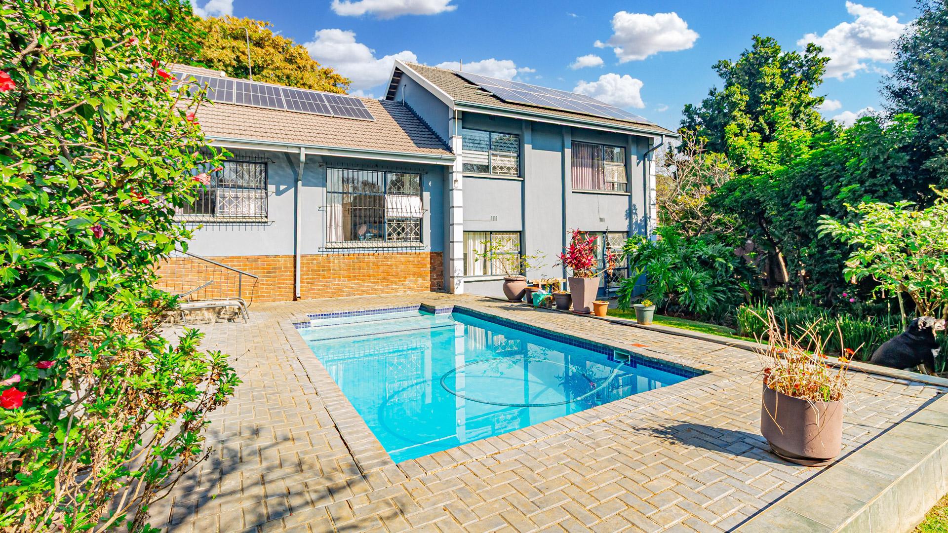 5 Bedroom House for sale in Robindale - 18 Mulbarton Street - P24-117375479