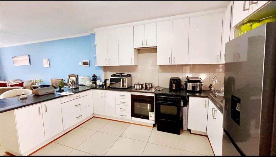Listing number: P24-117402009, Image number: 3