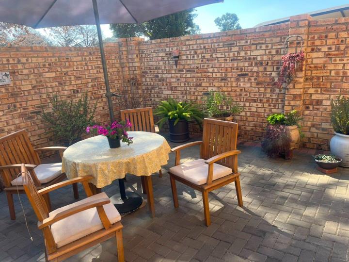 Listing number: P24-117404251, Image number: 2