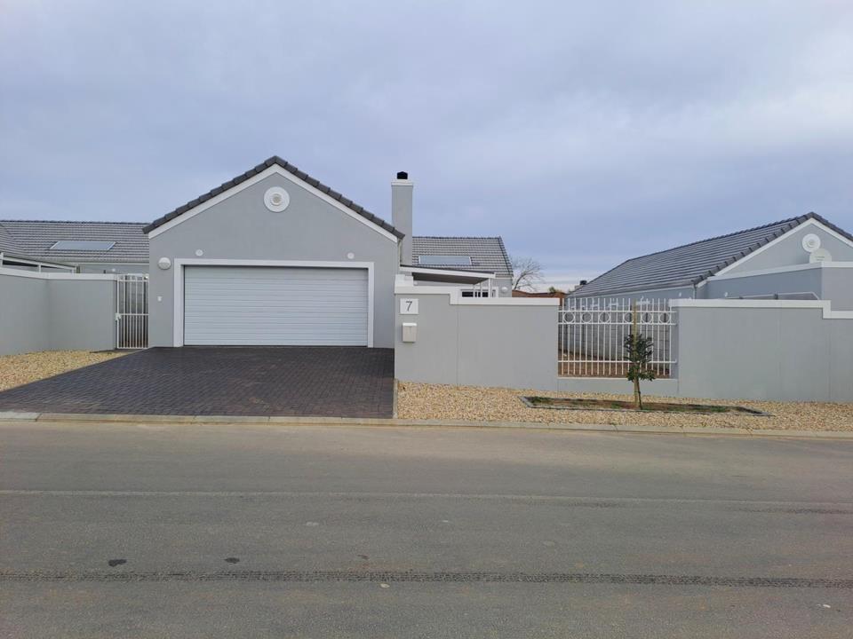 Listing number: P24-117404438, Image number: 1