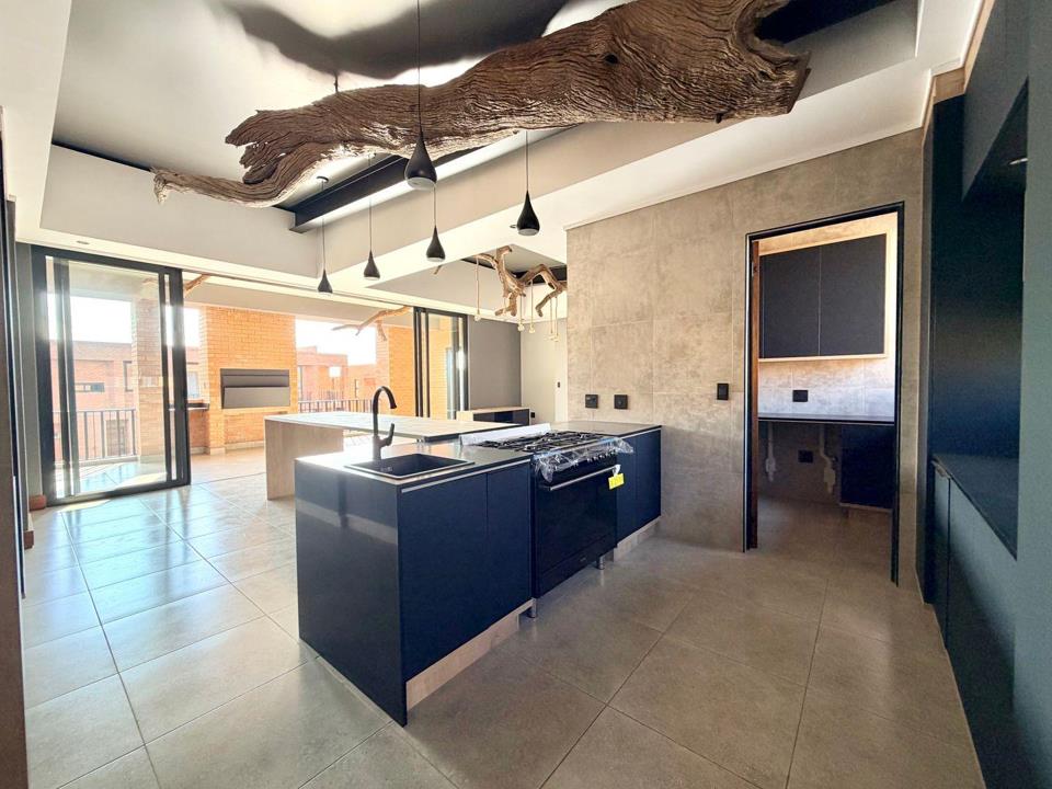 Listing number: P24-117406561, Image number: 1, Image