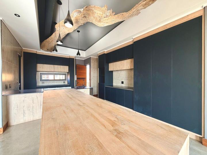 Listing number: P24-117406561, Image number: 2, Image