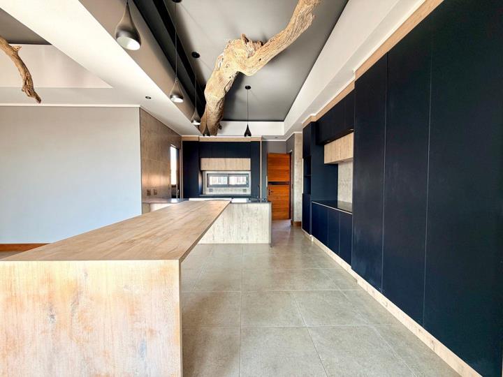 Listing number: P24-117406561, Image number: 3, Image