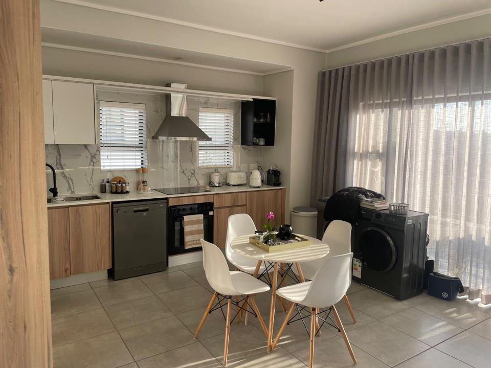 Listing number: P24-117406853, Image number: 1