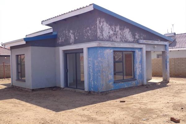 2 Bedroom house for sale ( Southern Gateway Polokwane ) 

This charming house for sale in the desirable Southern Gateway neighborhood ...